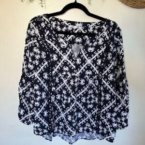 Crown & Ivy navy and White crab Blouse size XL